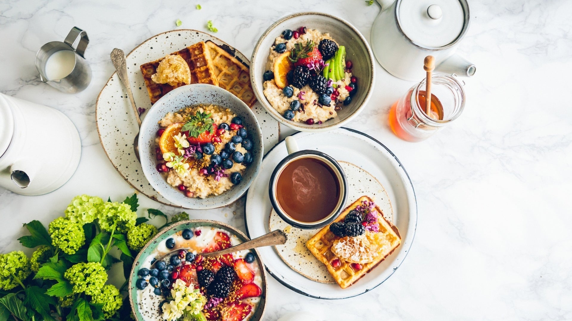 Supercharge at Sunrise: How does consuming superfoods early in the morning boost our health?